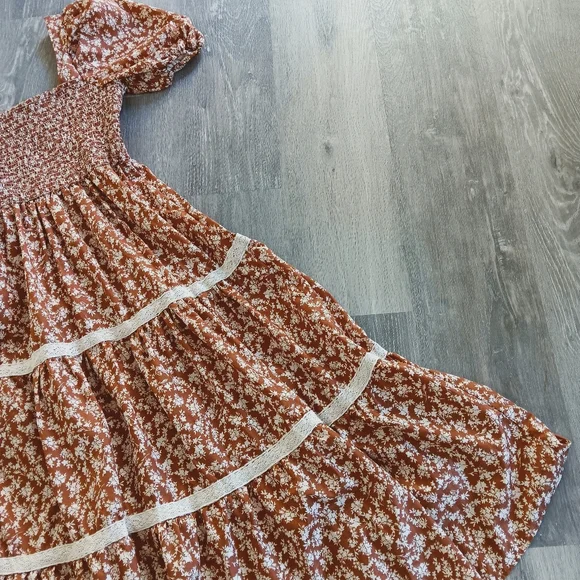 SundayUp Barnwood Toffee Brown Floral Puff Sleeve Crochet Lace Trim Midi Dress - Picture 2 of 6